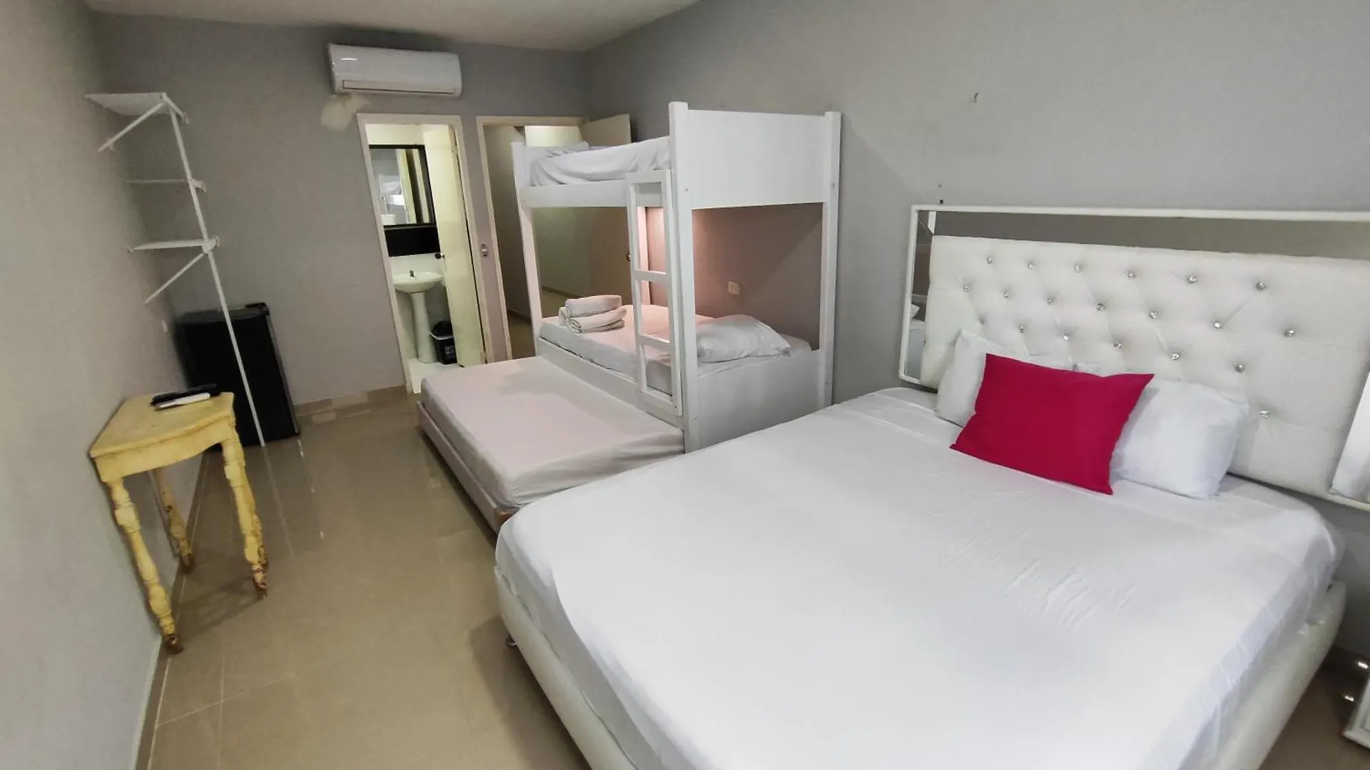 Hotel Casa Bellamare Cartagena 0*,